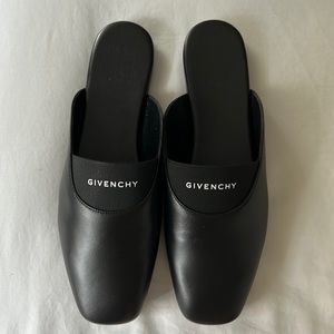 Brand New Givenchy Black Leather Slide Flats Bedford Slippers 8.5 / 39 Authentic